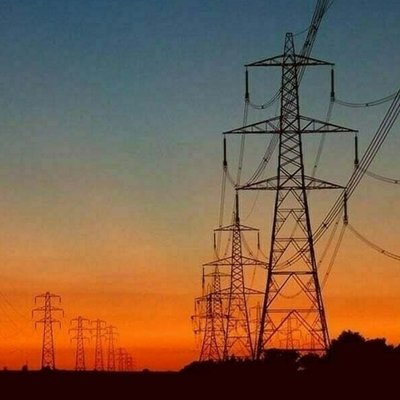 (5 آئی پی پیز کو کس بنیاد پر بند کیا گیا)